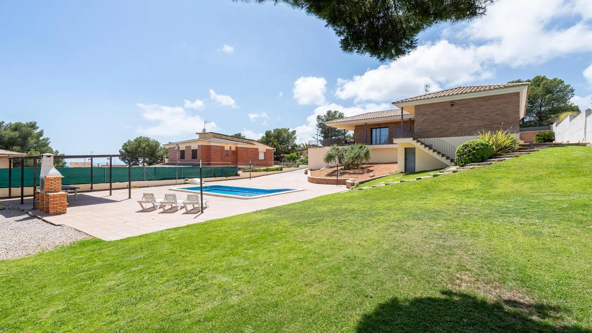 Casa Tico Villa Roda de Bera 0*,